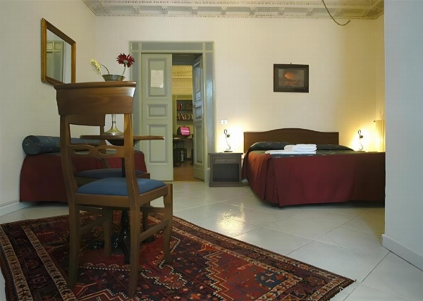 Miseria e Nobilta' Bed and Breakfast image 30