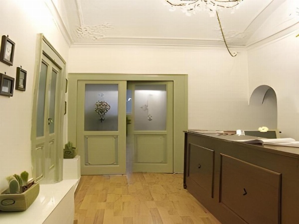 Miseria e Nobilta' Bed and Breakfast image 7